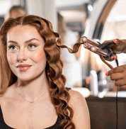 Beachwaver - Multi Barrel (Classic Catwalk) Auto Rotating Curling Iron with 3 Attachments