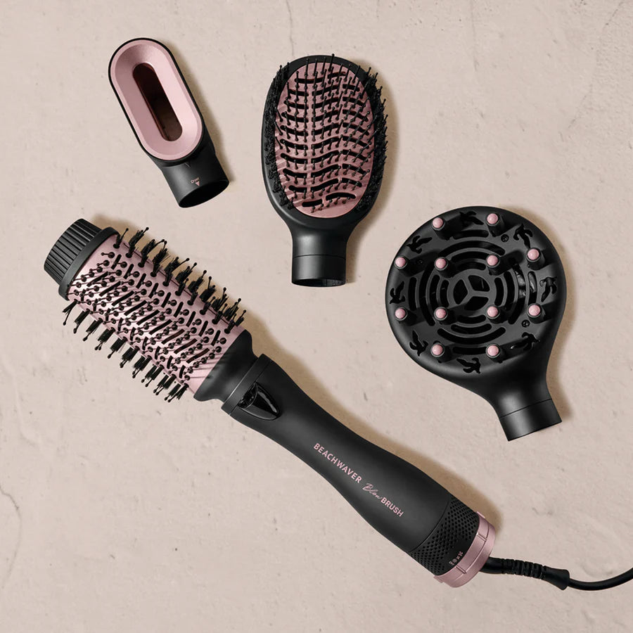 Ecom_0000_BLOW_BRUSH_BLACK.webp
